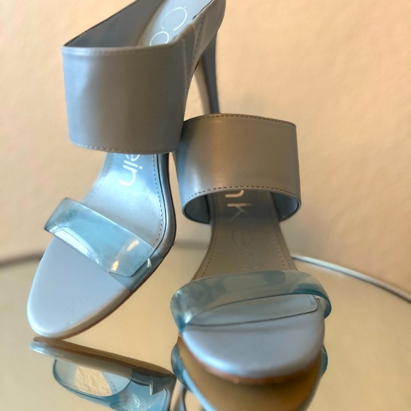 Calvin Klein strapless heel - Picture 4 of 4